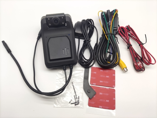 หน้าจอ LCD 2.7 นิ้ว 4G Dash Camera รองรับแดชบอร์ดการ์ดหน่วยความจำสูงสุด 128GB