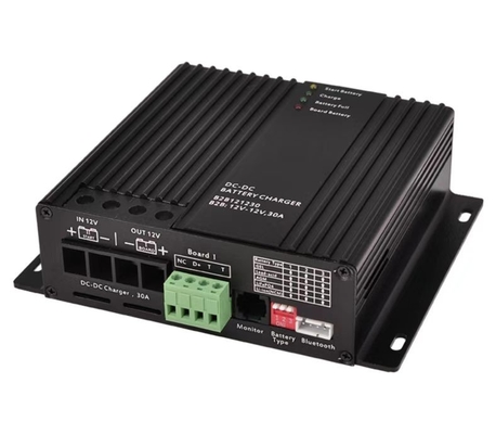 12V-12V 30A DC DC เครื่องชาร์จแบตเตอรี่เครื่องชาร์จอัจฉริยะอัตโนมัติไปยังแบตเตอรี่