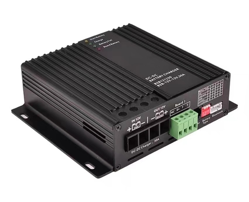 12V-12V 30A DC DC เครื่องชาร์จแบตเตอรี่เครื่องชาร์จอัจฉริยะอัตโนมัติไปยังแบตเตอรี่