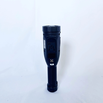 วิดีโอ 1080P MP4 วิดีโอตํารวจ เครื่องบันทึกวิดีโอ DVR กล้องใส่ร่างกาย พร้อมไฟฉาย LED