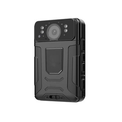 กล้องถ่ายภาพร่างกาย 4G 1080P พร้อม GPS และเลนส์มุมกว้าง 120 องศา พร้อม IP66