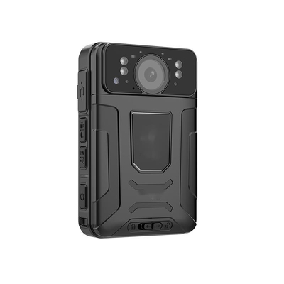 กล้องถ่ายภาพร่างกาย 4G 1080P พร้อม GPS และเลนส์มุมกว้าง 120 องศา พร้อม IP66