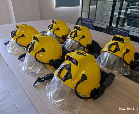 4G Firefighter Rescue Helmet เครื่องตรวจจับภาพความร้อนแบบบูรณาการ พร้อมการถ่ายทอดสด 2 Way Talk