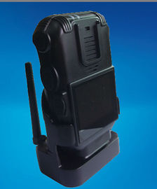 GPS Hd Body Worn Camera MP4 รูปแบบเวลาบันทึก 4 ถึง 5 ชั่วโมงสำหรับตำรวจ