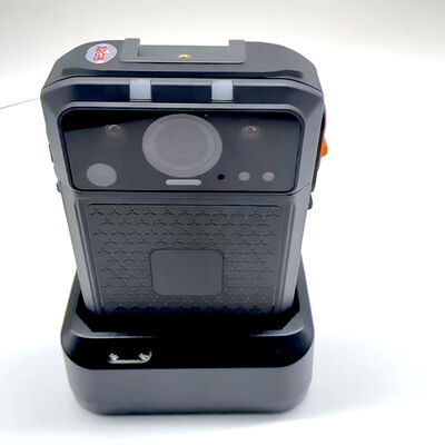 กล้องติดตัว 4G wifi สำหรับเจ้าหน้าที่บังคับใช้กฎหมาย บันทึกภาพและเสียง วิสัยทัศน์ตอนกลางคืน สื่อสารสองทาง