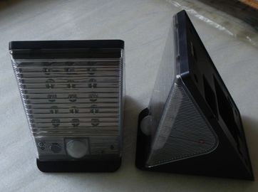 แบตเตอรี่พลังงานแสงอาทิตย์ Wifi กล้องรักษาความปลอดภัย Ourdoor Waterproof IP65 กล้องวงจรปิด IP Light Type