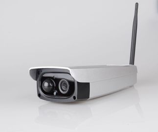 กล้องรักษาความปลอดภัย Wifi กันน้ำกลางแจ้ง IP67 แบตเตอรี่พลังงานแสงอาทิตย์มุมกว้าง 140 องศา