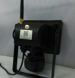 กล้องรักษาความปลอดภัย CMOS Floodlight Wifi 2.0 เมกะพิกเซล 8 ผู้ใช้พร้อมกันตรวจสอบ