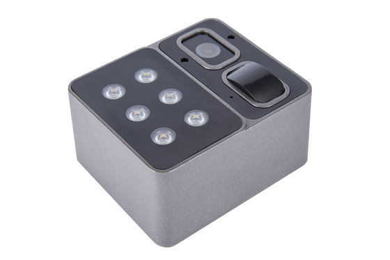 Floodlight กลางแจ้ง WIFI พลังงานแสงอาทิตย์แบตเตอรี่ PIR-Motion-Sensor Light Camera แบตเตอรี่ลิเธียมในตัว Two Way Voice Night Vision