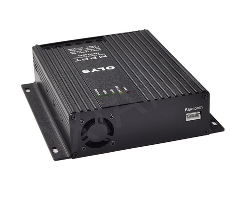 ประสิทธิภาพ 99.8% MPPT Solar Charge Controller 12V 24V 40A พร้อมฟังก์ชันโหลดเอาต์พุต