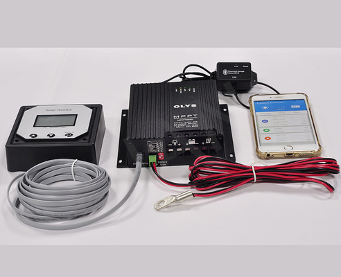 ประสิทธิภาพ 99.8% MPPT Solar Charge Controller 12V 24V 40A พร้อมฟังก์ชันโหลดเอาต์พุต
