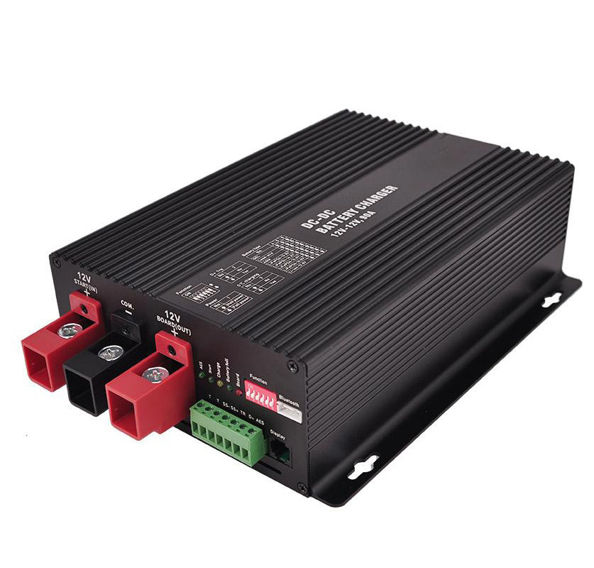DC-DC Booster 12V 90A เครื่องชาร์จแบตเตอรี่สองทาง เครื่องควบคุมสําหรับรถ RV Yacht